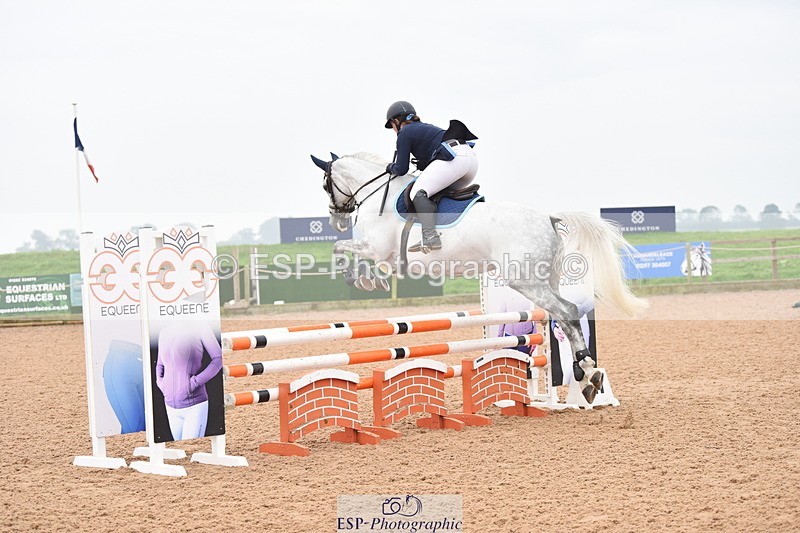 230916A-152552-05352 - Cls 18 Snr 95cm Derby