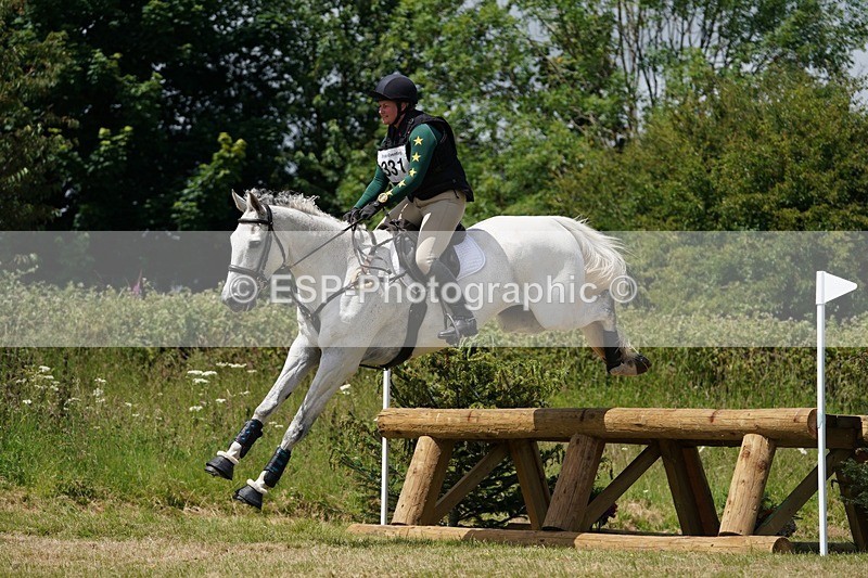 240630X-135048-7468 - 331-Caroline_Allan-POLDORY_MAKERΓÇÖS_MARK