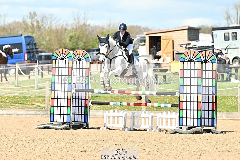 250416-150321-01579 - Cls 6 Foxhunter and 1.20m