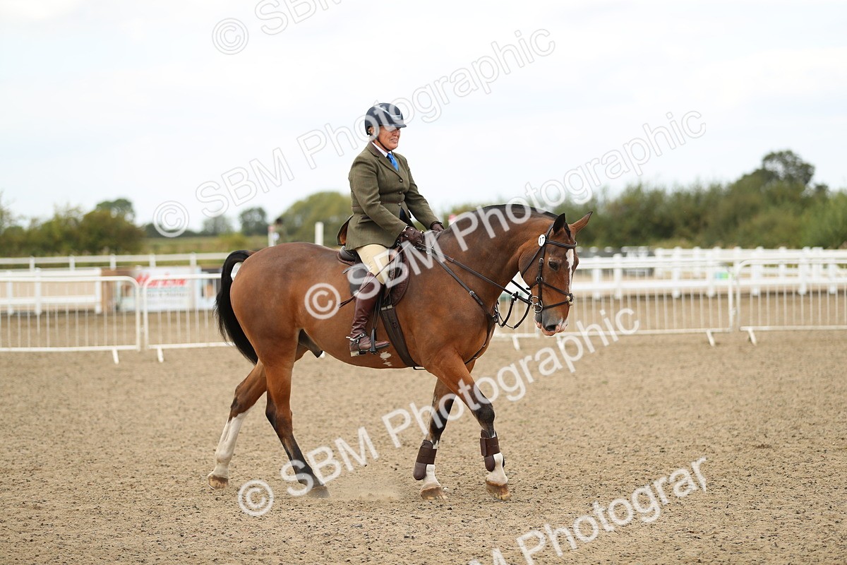 SBM_05540 - Class 48a Style & Performance 70cm (15-19)