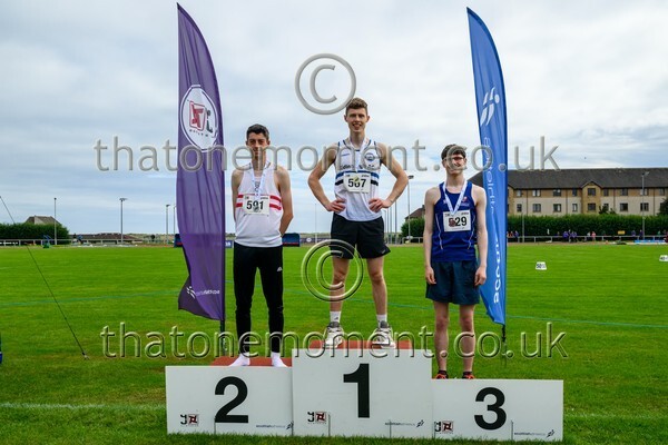 Nat26SUN-817562 - Medals