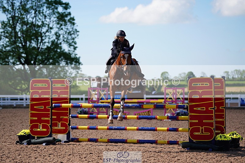 240525A-090114-04965 - Cls 13 Snr 1.05m and 1.10m