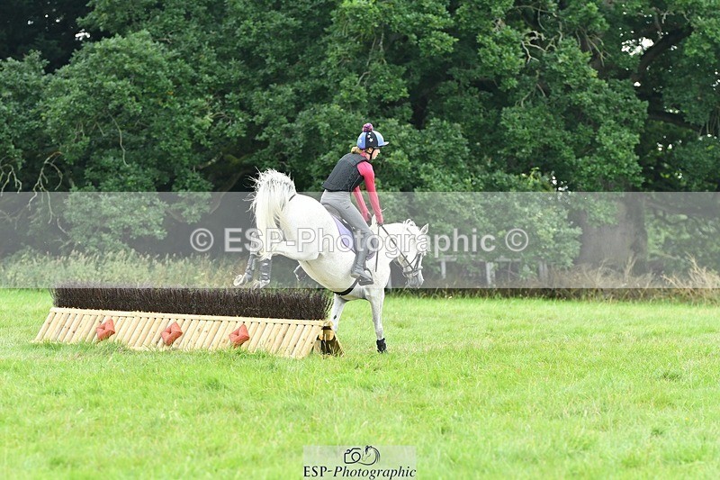 230817-131257-00853 - Theo's 1st Group - XC