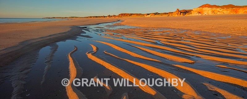 The beach at Barnhill south of Broome - Australia