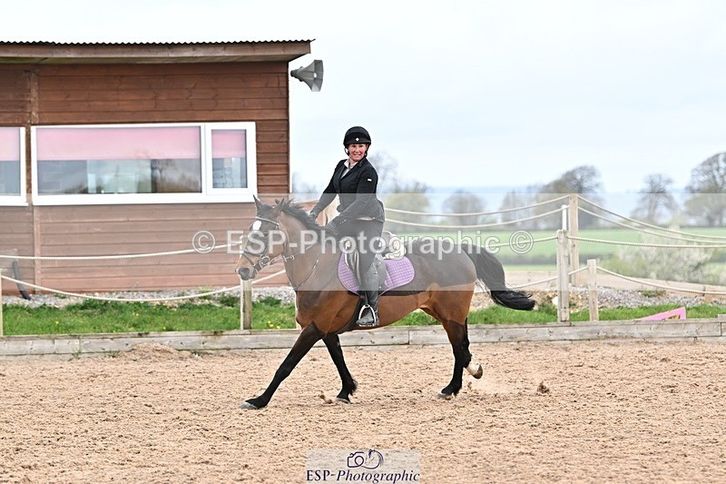 250414-112154-00470 - 90cm Round 1