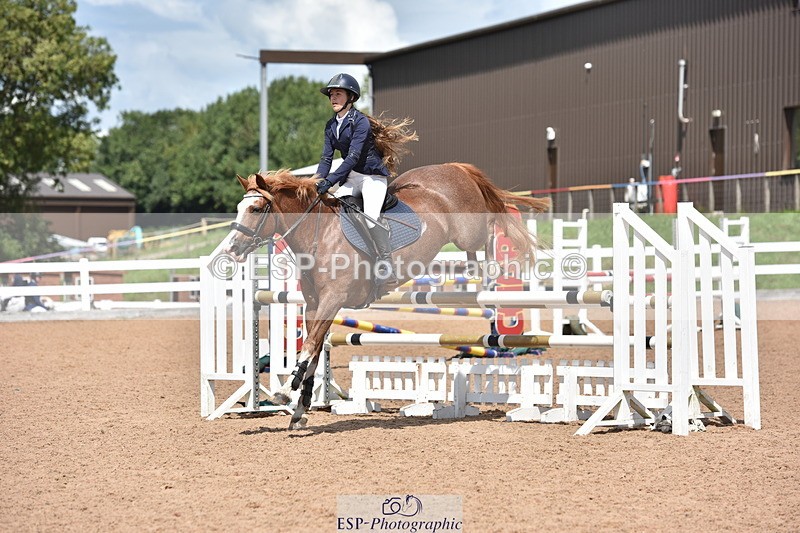 230806A-140900-02336 - Cls 21 Pony Newcomers & 1m Open