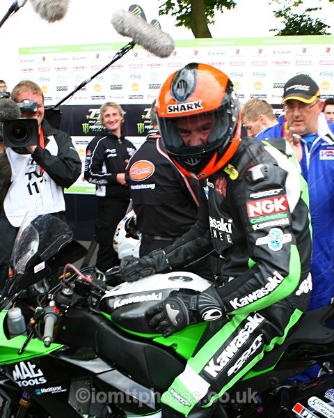  - Senior Race - TT 2010
