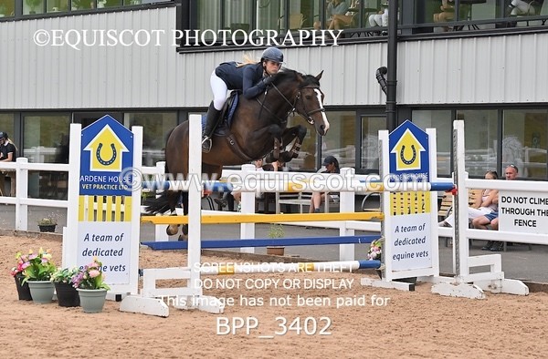 BPP_3402 - FRI CLASS 19 Junior 1.20 Open /Inc 148 Restricted Open **Viewing/Selection class for 148 teams**