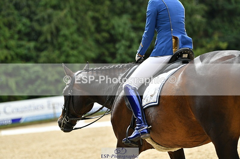 250718A-140333-01974 - 038-Natasha.Collings-Costello-Dovevale.Tender.Dove