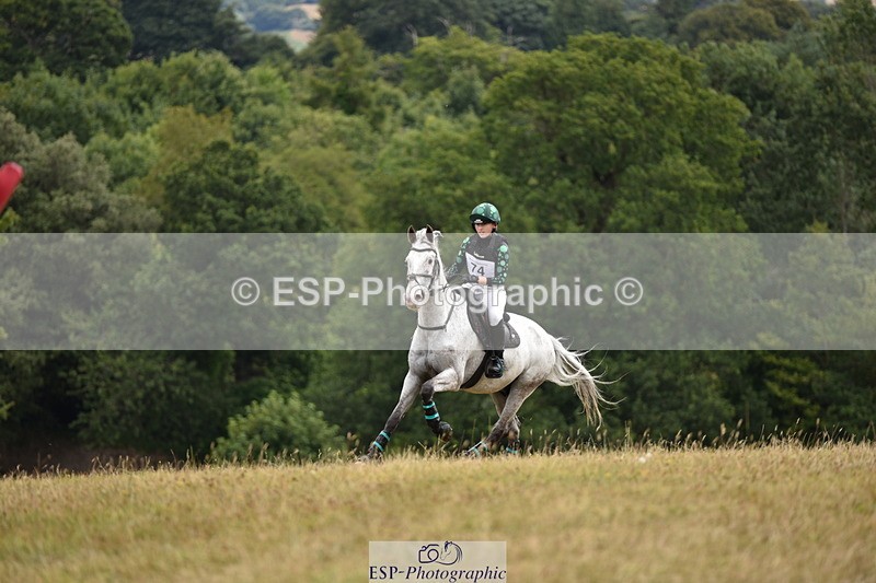 250802A-121212-03697 - B-074-Elise.Washer-MENELAUS