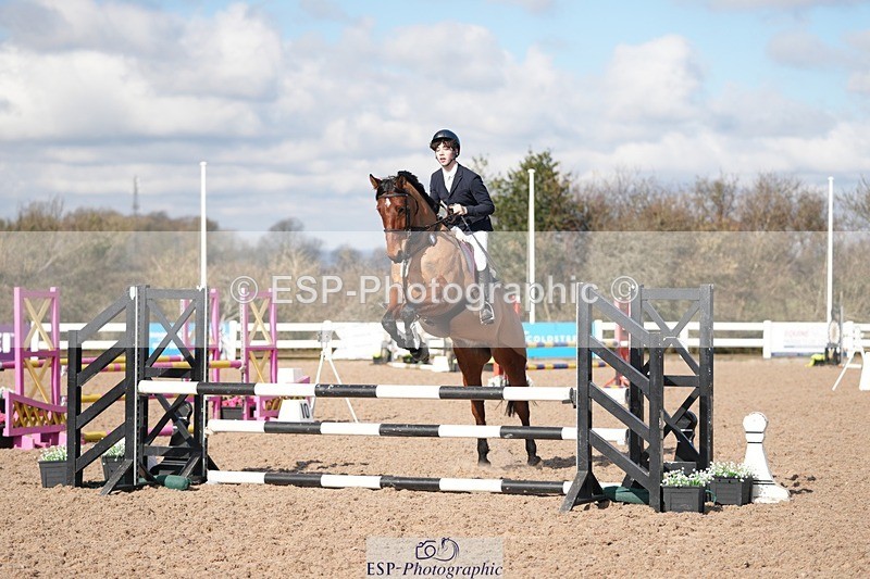 250316-101736-05841 - Cls 21 British Novice and 90cm