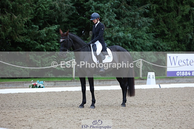 241024-153842-04881 - 234-Elizabeth.Barratt-FERNHILL.KANKAN