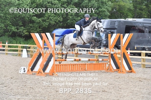 BPP_2835 - SUN CLASS 18 Senior Newcomers/ 1.10m Open