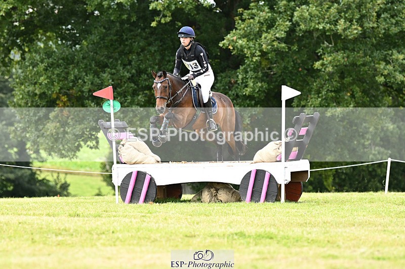 240825X-115225-32146 - 70cm XC 11.00 to 12.00