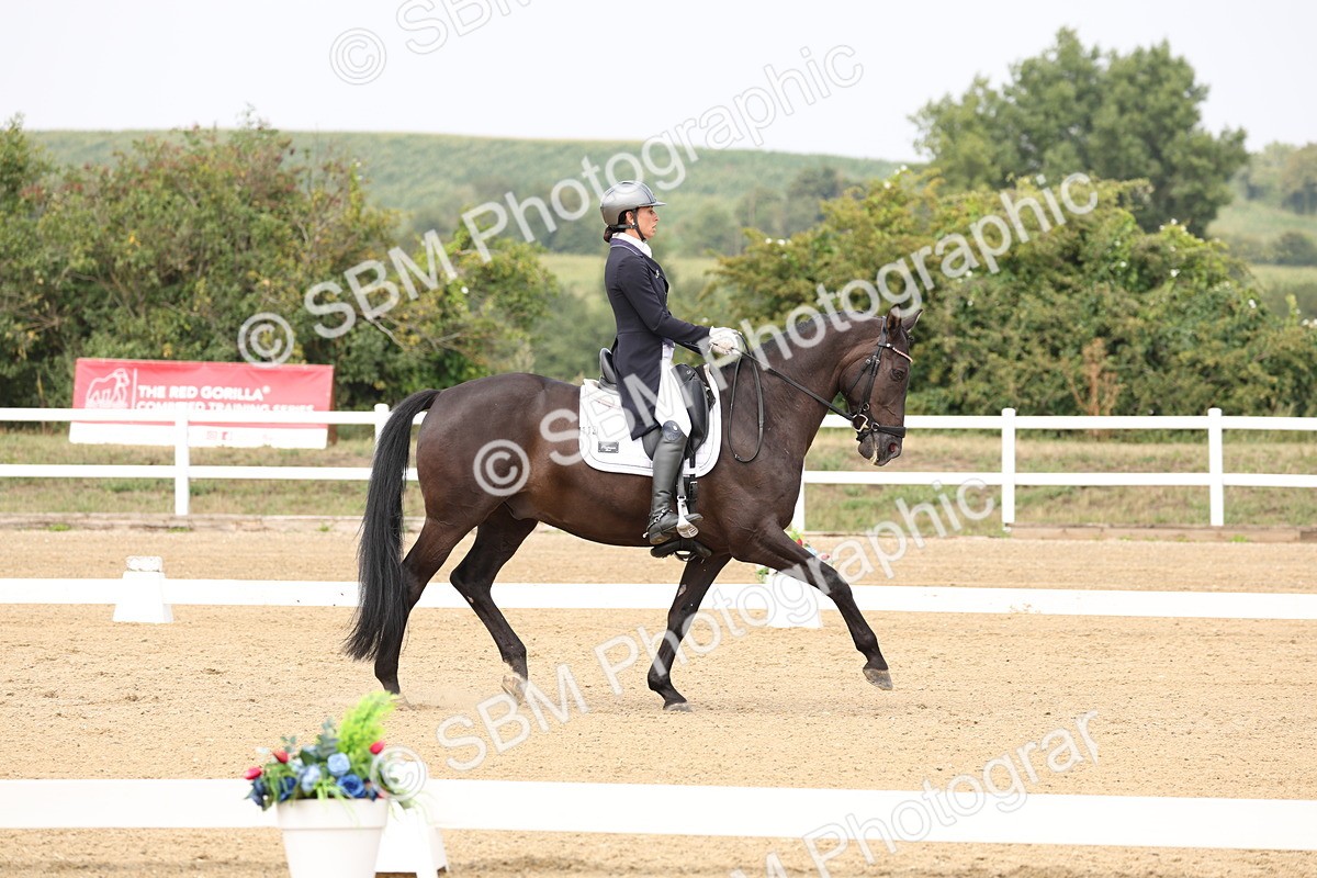 SBM_007546 - Class 9 - FEI INT I - 14.57-15.45