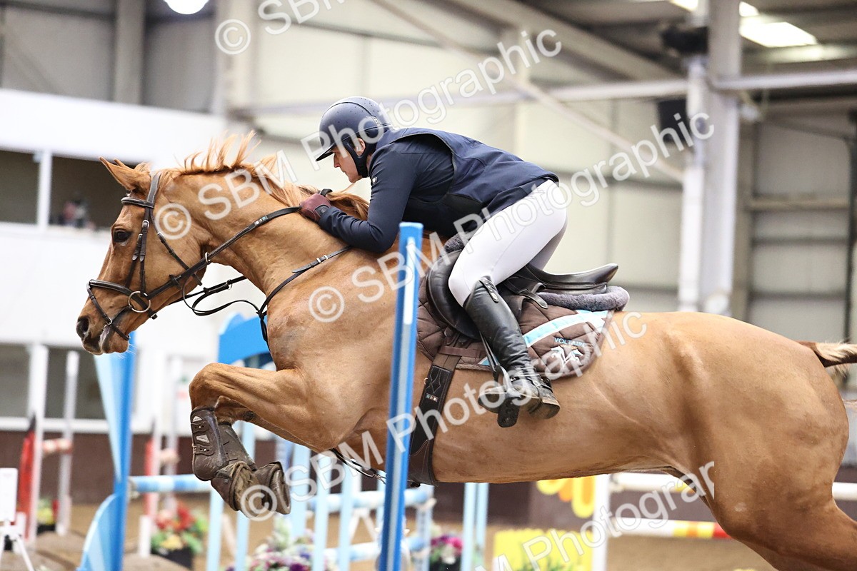 SBM_005416 - Class 17 - Senior Newcomers 1.10m