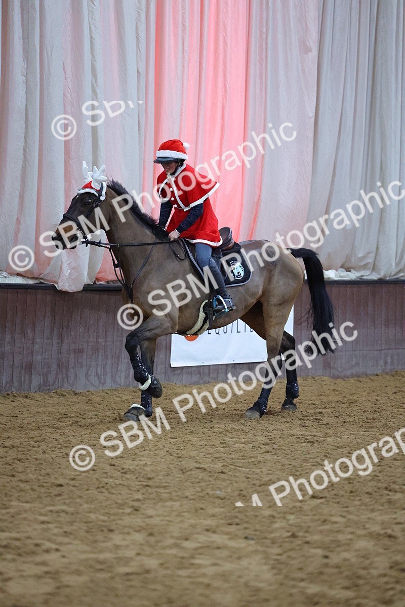 SBM_004389 - Class 20 - Pairs Relay Jumping 1.10m