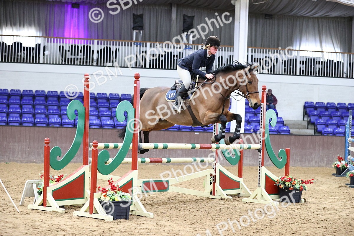 SBM_001449 - Class 4 - Senior Newcomers - 1.10m Open