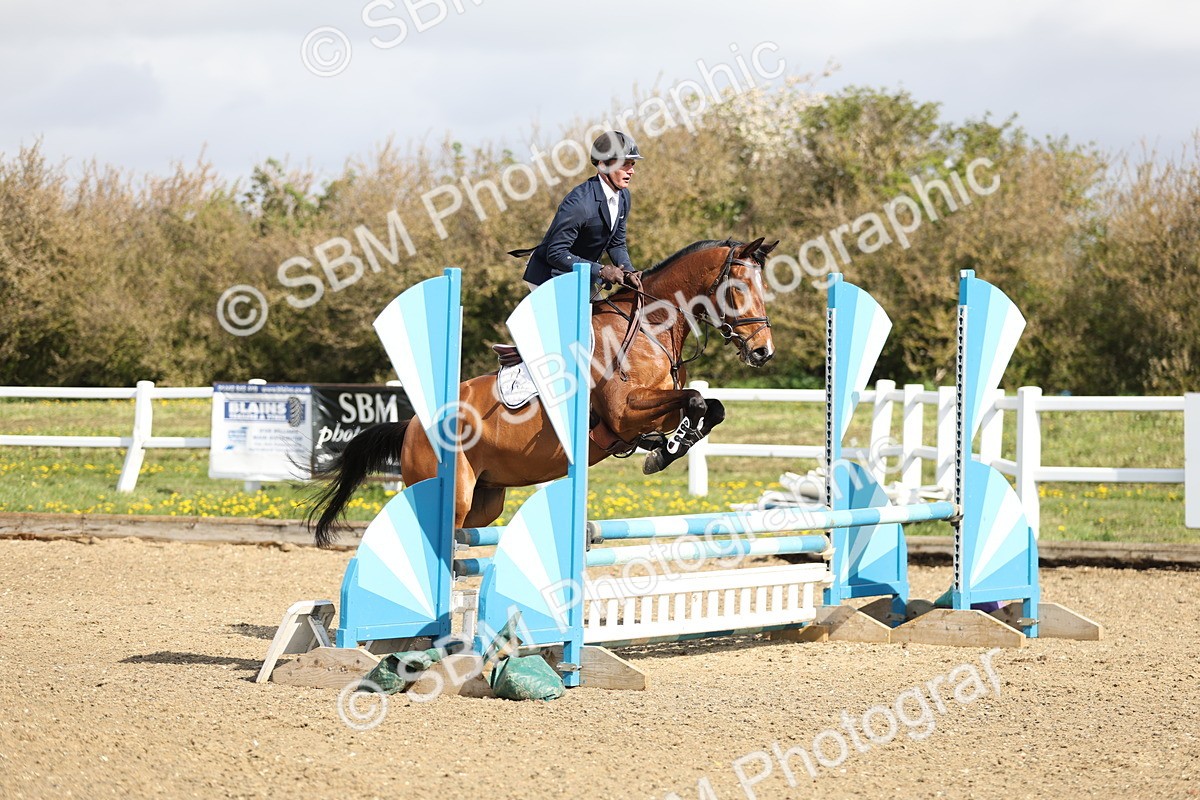 SBM_000112 - Class 1 - Clear Round
