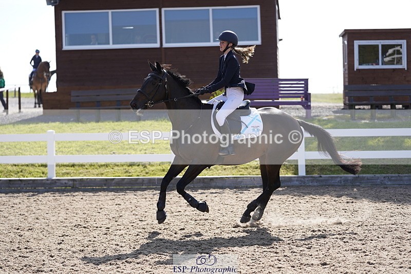 230527A-093228-03327 - Cls 19 British Novice & 90cm Open