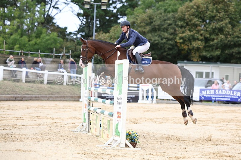 3E7A3470 - Class 9: Senior Foxhunter/1.20 open