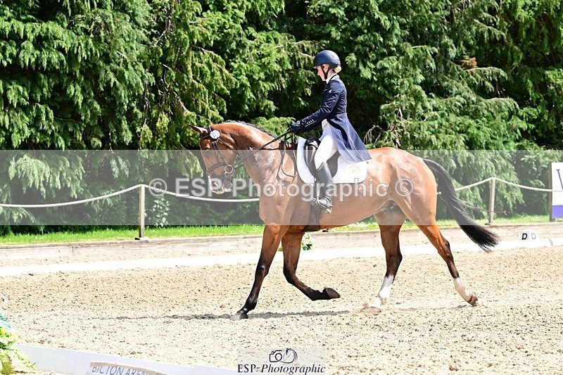 260529A-142726-10265 - C-374-Hannah.Nicolson