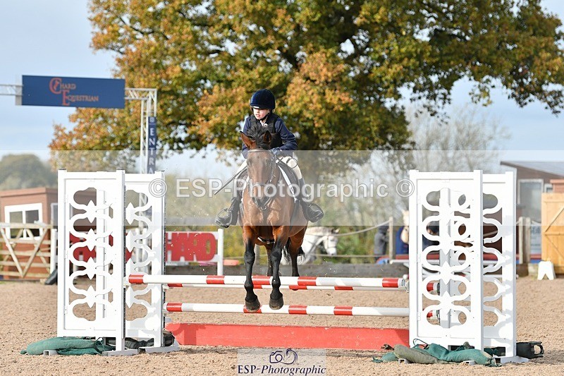 251026-121104-02792 - Cls 23+24 80cm Club and Schools