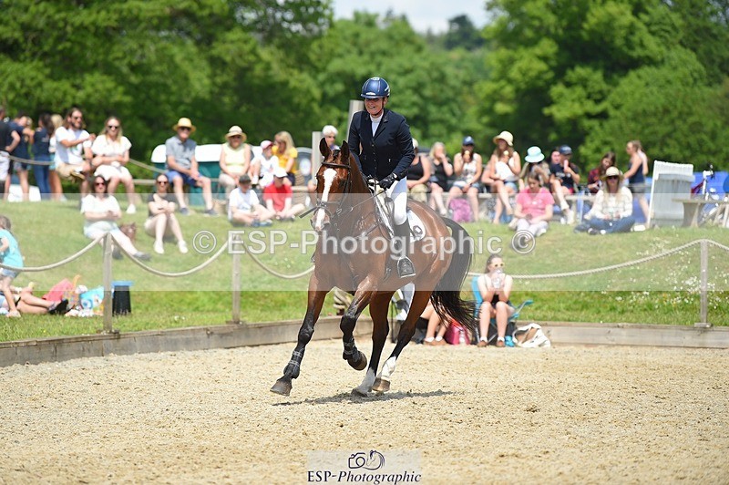 230528-123724-15776 - 368-COIRBAN_SARCO_DELUX-Rebecca_Gibbs-SUNTrotUp+SJ