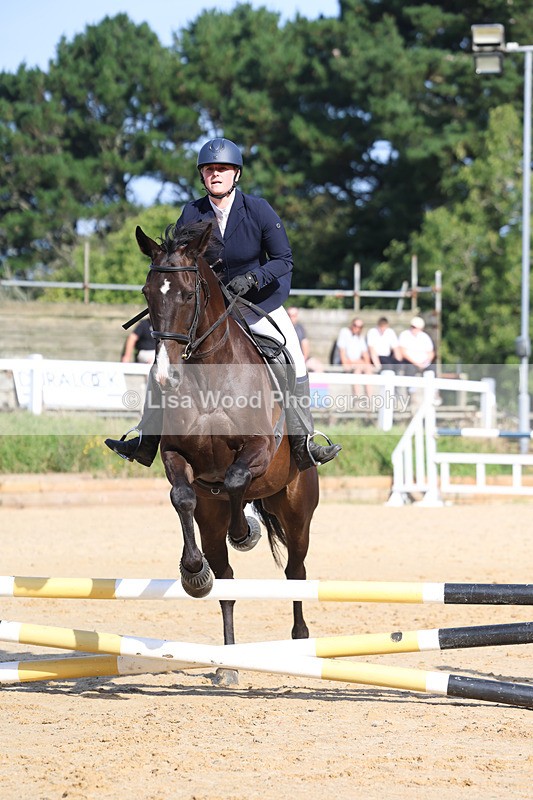 3E7A0490 - Class 4 and 5: 60cm Juniors and Seniors