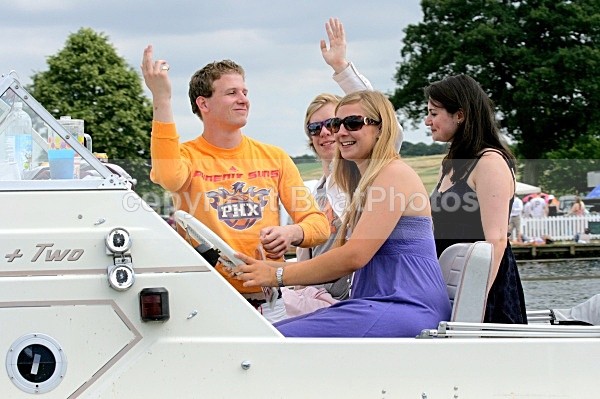 090704 MONA LISA IMG_1081 - HENLEY REGATTA  SATURDAY 4th JULY 2009
