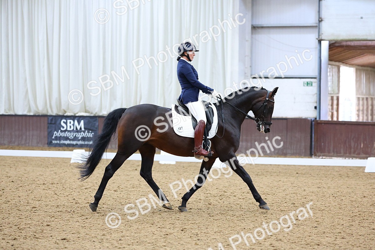 SBM_018692 - Class 17 - AM91 - 15.54-16.58