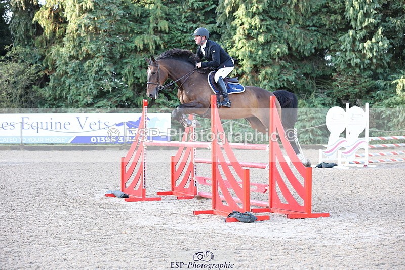 250831A-080421-08553 - Cls 40 Snr Newcomers