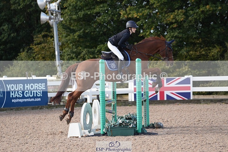 251005-103134-02568 - Cls 22 British Novice and 90cm