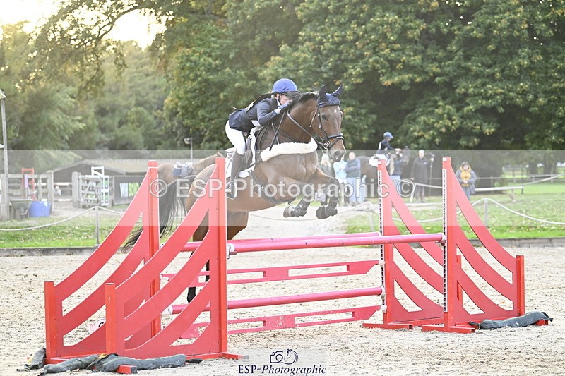 251005A-181227-05637 - Cls 12 Adv 1.10m Ind