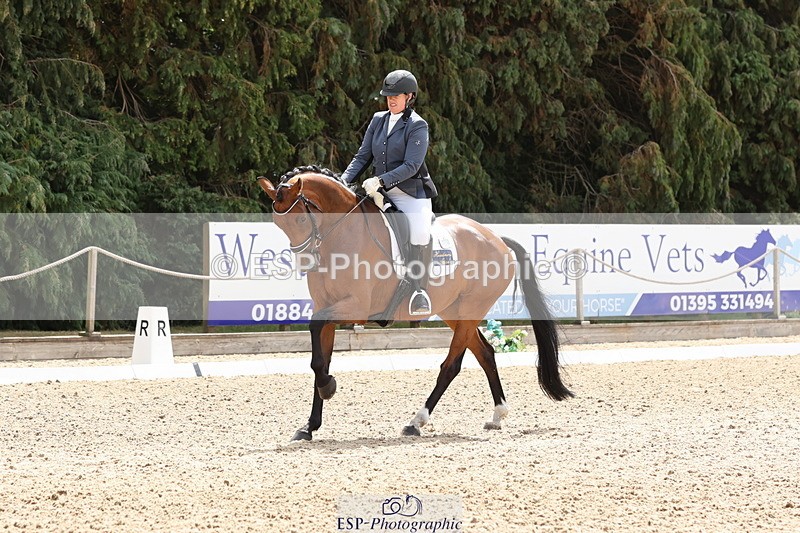 250809A-121214-03343 - 110-Alice.OppenheimerHeadmore.Forever.Ruby