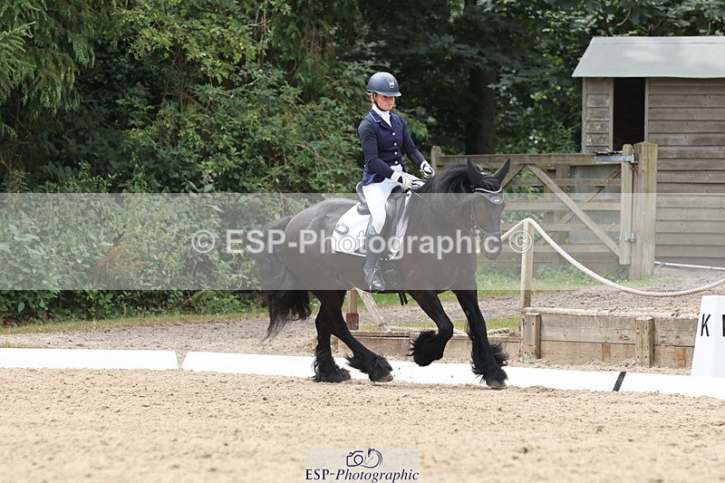 250718A-122128-01098 - 064-Marina.Greenaway-Hynholme.Gladiator