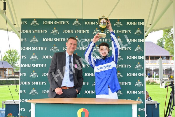 yr10072021r5-68 - Race 5: 4.05pm John Smith's Cup