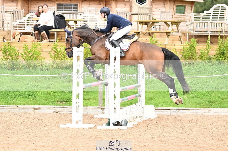 240908A-133154-04000 - Cls 15 U21 Intro 90cm-1.00m  Team Comp