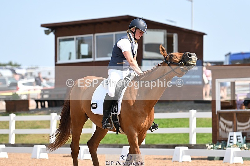 250816-122748-04520 - 051-Alana.ShaplandForever.Autumn.DS