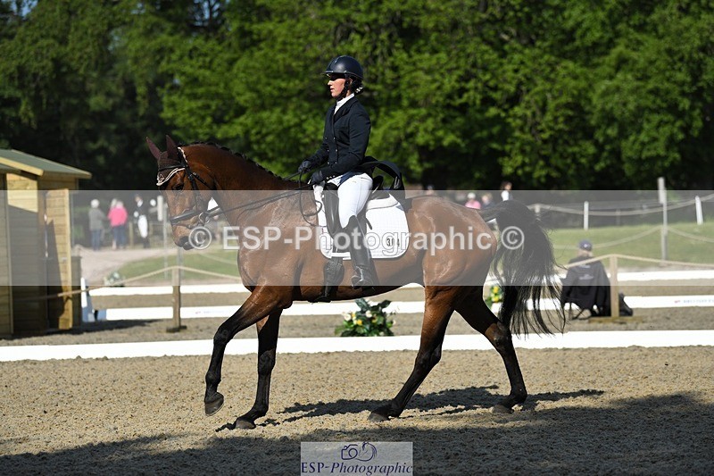 230525-092113-01582 - 304-MADFORD_LAW-Anna_Johannson-WEDTrotUp+DR