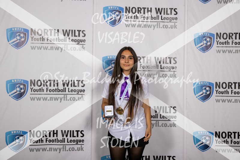 1DX30235 - Div 1 FC Abbey Meads Purple Girls