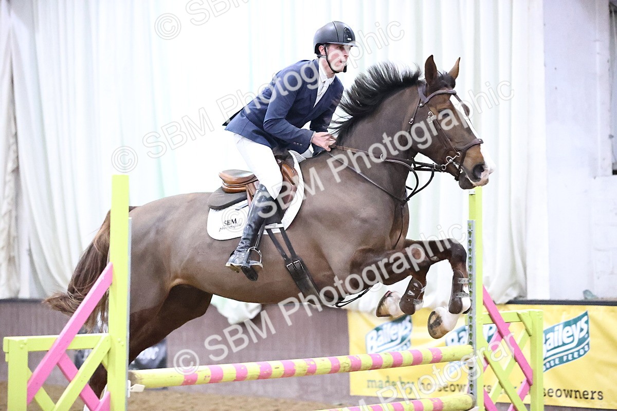 SBM_002019 - Class 10 - Senior Newcomers - 1.10m