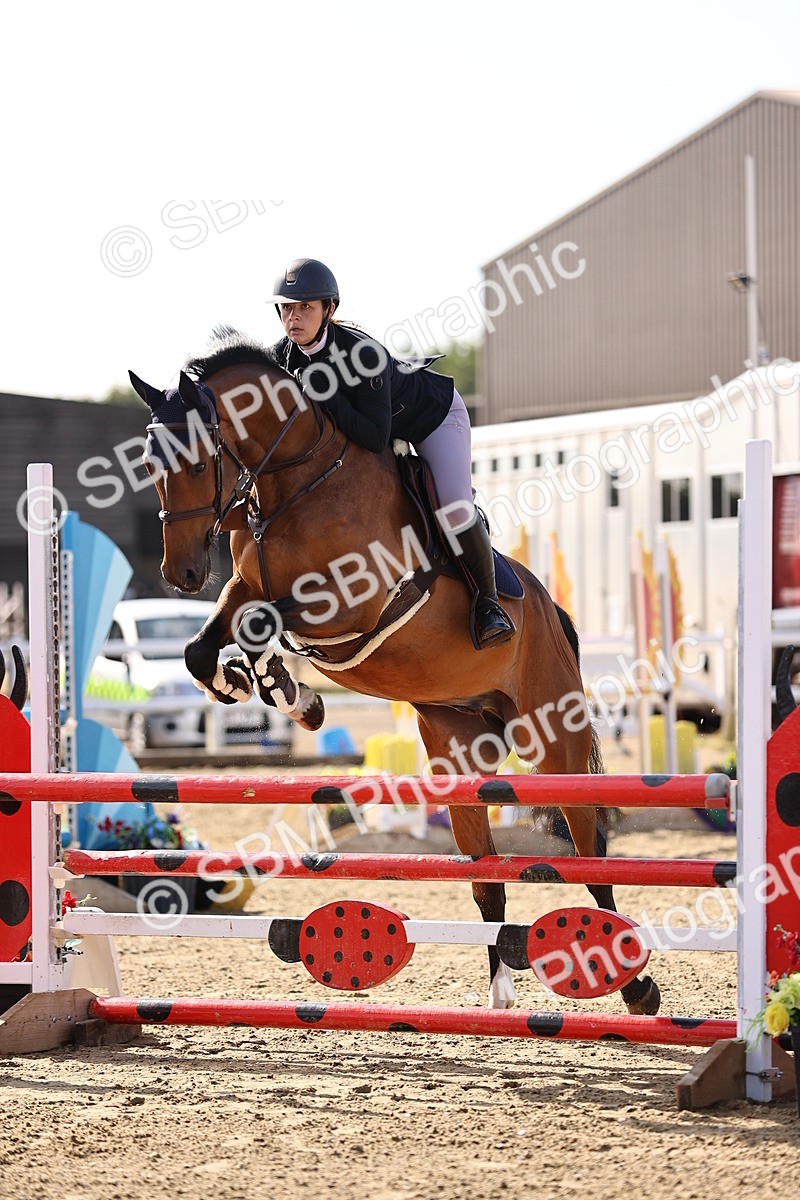 SBM_009172 - Class 7 - Senior Discovery - 1.00m Open