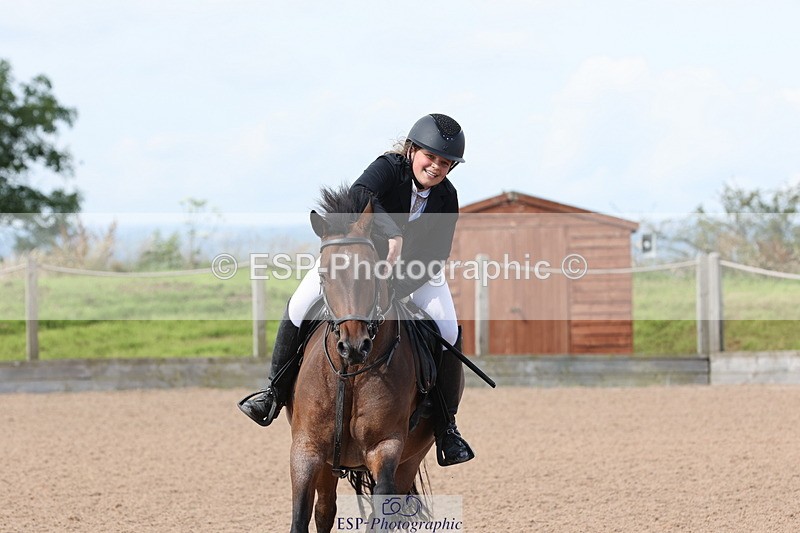 240714A-100108-01697 - Cls 3 A&B Pony BN & 80cm Open