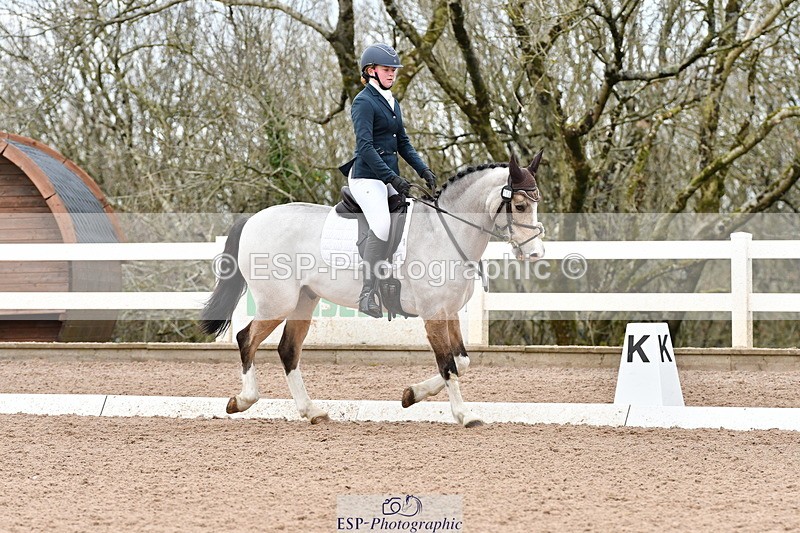 240107A-140027-01983 - UnAff Novice 28 and 30