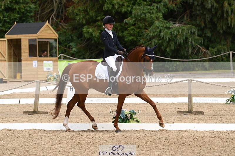 250720A-141036-11584 - 069-Grace.Boulton-Karnaval