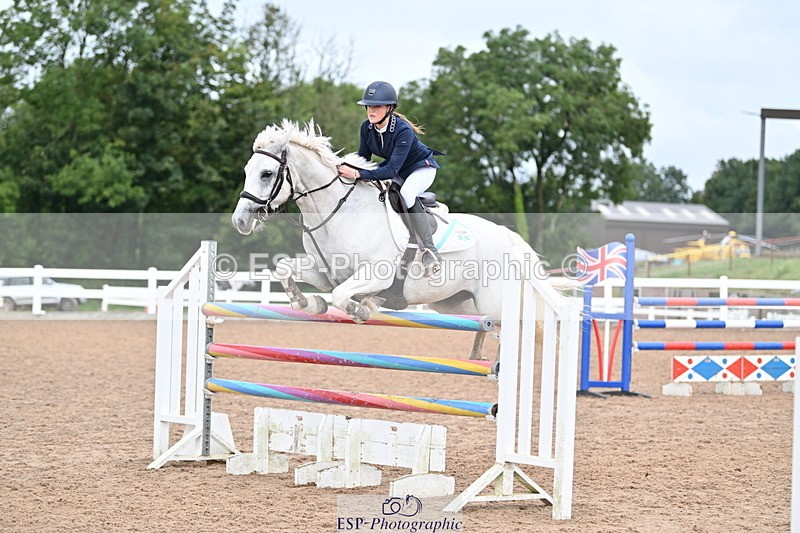 240908A-145100-04479 - Cls 22 A&B Pony Fox & 1.10 Open