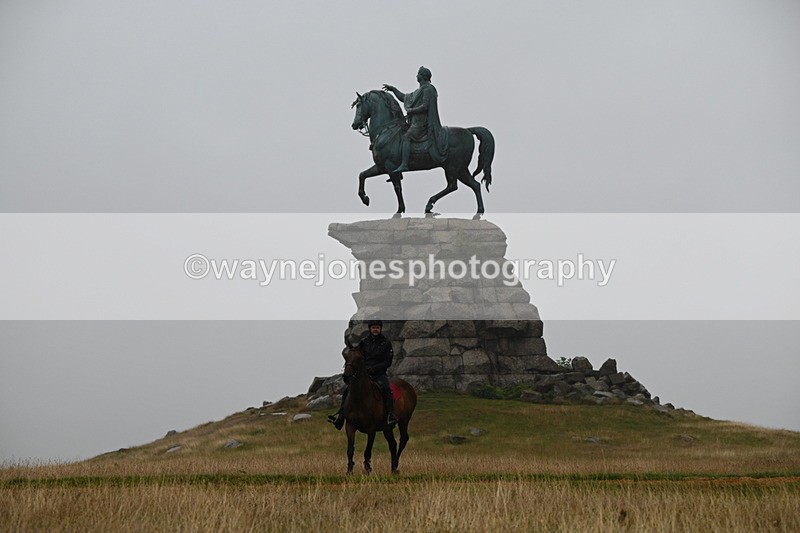 DSC_1167 - Time at Statue 11:54 to 12:12