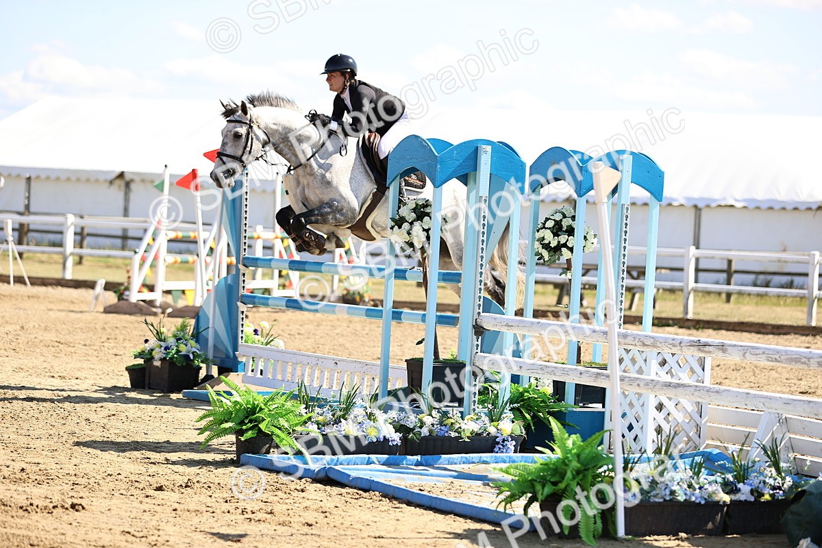 SBM_015575 - Class 16 - Senior foxhunter - 1.20m Open