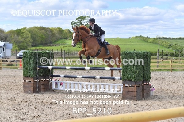 BPP_5210 - CLASS 19 SAT Senior Newcomers/ 1.10m Open
